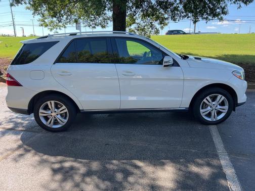2013 Mercedes-Benz M-Class 4MATIC