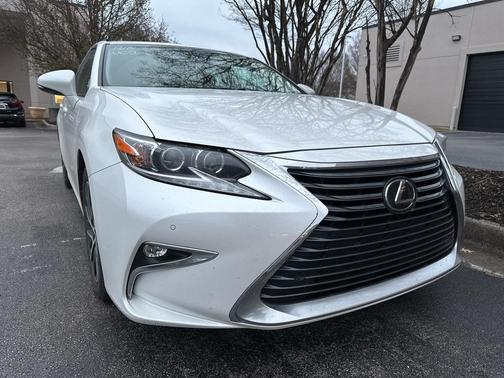 2017 Lexus ES 350 Base