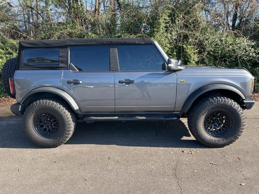 2022 Ford Bronco Badlands