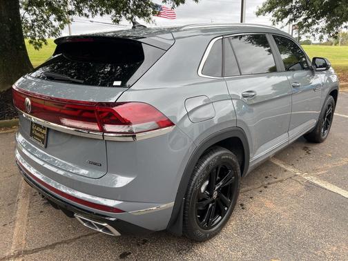 2024 Volkswagen Atlas Cross Sport 2.0T SEL
