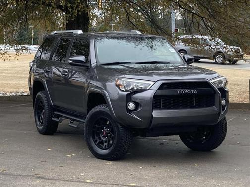 2018 Toyota 4Runner SR5