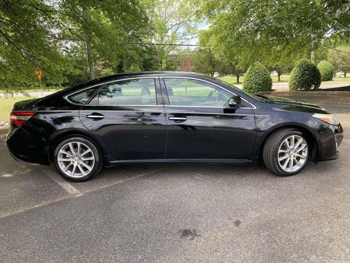 Attitude Black 2014 Toyota Avalon XLE Touring