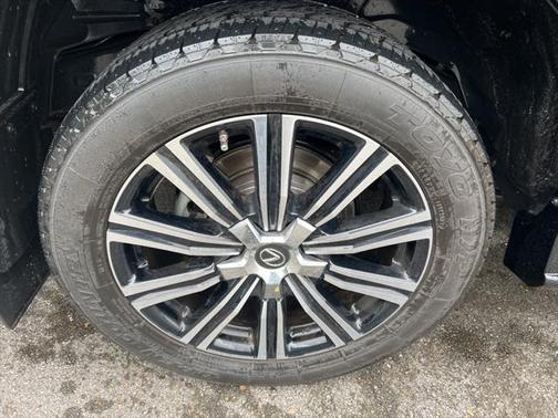 2020 Lexus LX 570 Base