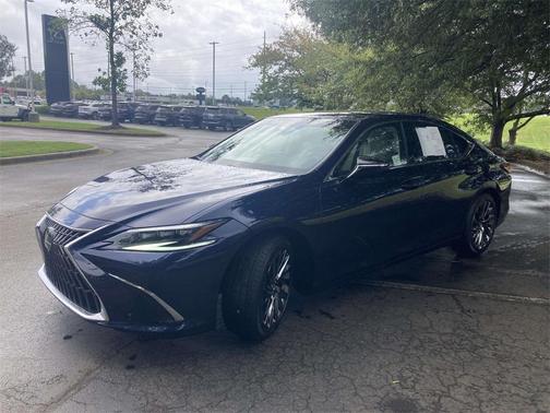 2025 Lexus ES 350 Ultra Luxury