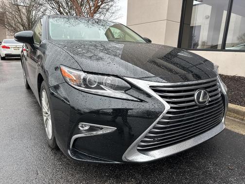 2017 Lexus ES 350 Base