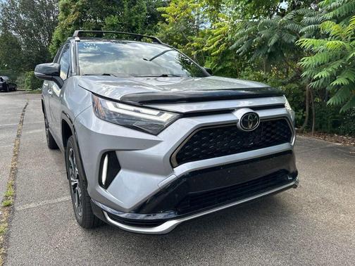 Silver Sky Metallic/Midnight Black Metallic 2025 Toyota RAV4 Hybrid XSE