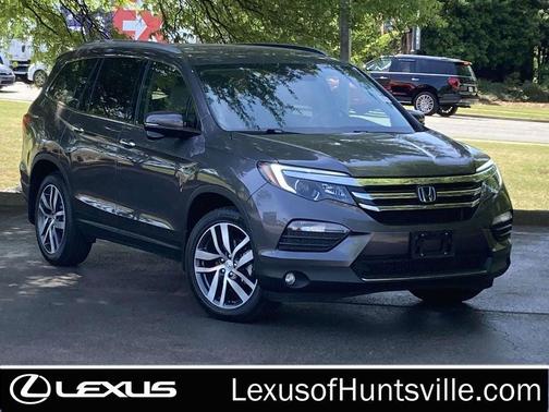 Lunar Silver Metallic 2018 Honda Pilot Touring