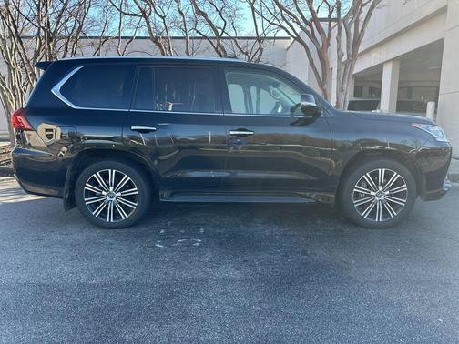 2018 Lexus LX 570 Base