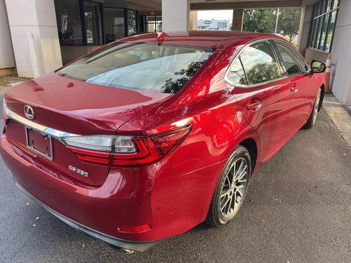 2016 Lexus ES 350 Base