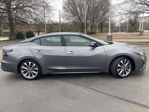 2022 Nissan Maxima 3.5 Platinum