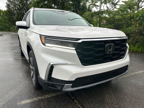 Platinum White Pearl 2025 Honda Pilot Elite