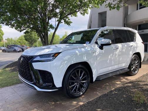 2025 Lexus LX 700h F SPORT