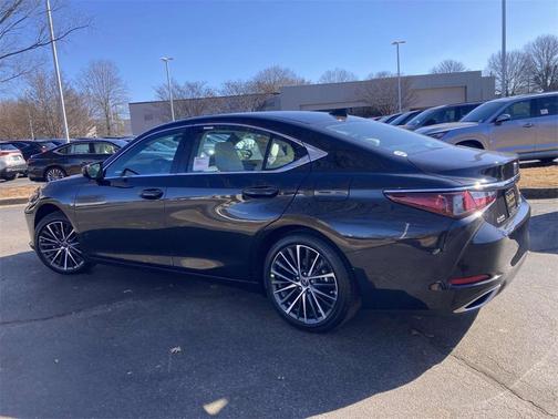 2025 Lexus ES 350 Base