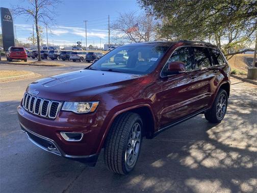 2018 Jeep Grand Cherokee Sterling Edition