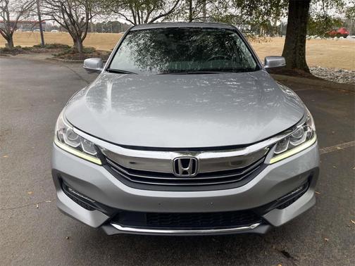 2017 Honda Accord EX-L w/Navigation & Honda Sensing