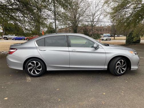 2017 Honda Accord EX-L w/Navigation & Honda Sensing