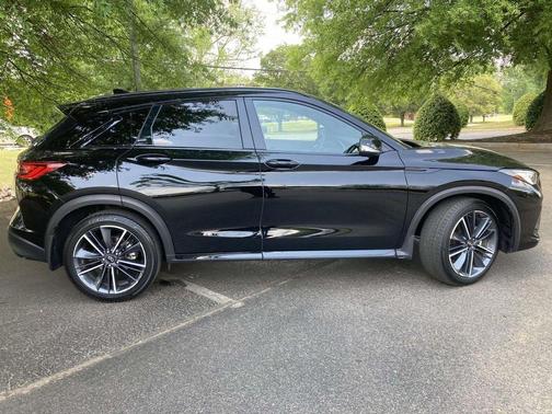 Black Obsidian 2025 INFINITI QX50 SPORT