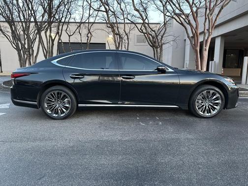 2018 Lexus LS 500 Base