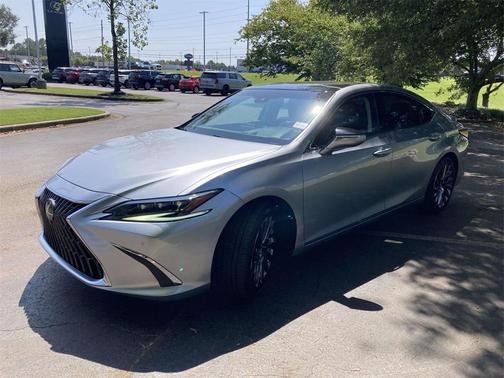 2024 Lexus ES 350 Ultra Luxury