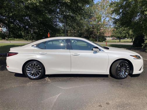 2024 Lexus ES 350 Luxury