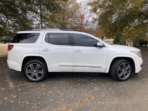 2018 GMC Acadia Denali
