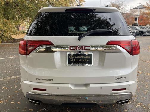 2018 GMC Acadia Denali