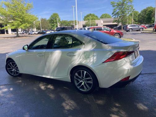 2019 Lexus IS 300 Base