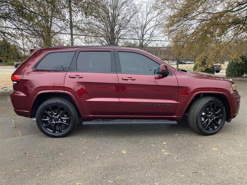 2021 Jeep Grand Cherokee Laredo