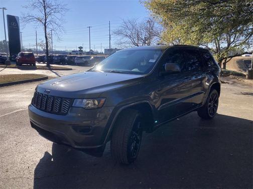 2018 Jeep Grand Cherokee Altitude