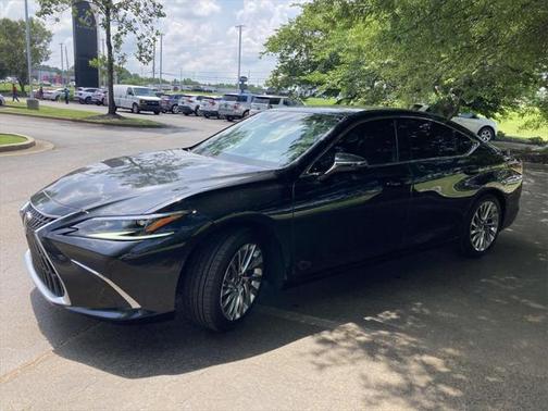 2022 Lexus ES 350 Ultra Luxury