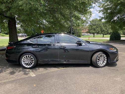 2022 Lexus ES 350 Ultra Luxury