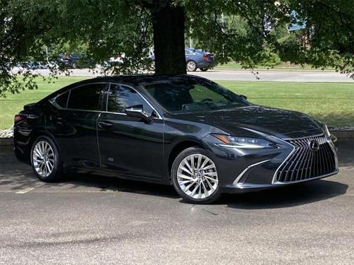 2022 Lexus ES 350 Ultra Luxury