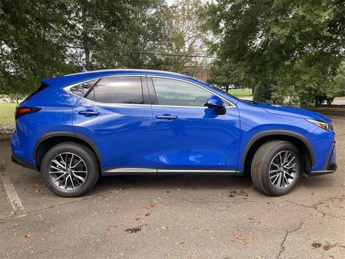 2025 Lexus NX 250 Premium