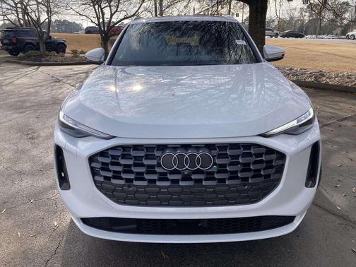 2025 Audi Q5 Premium Plus TFSI quattro S tronic