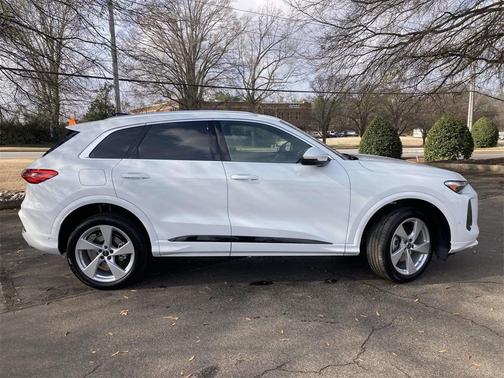 2025 Audi Q5 Premium Plus TFSI quattro S tronic