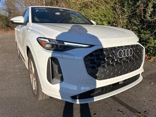 2025 Audi Q5 Premium Plus TFSI quattro S tronic