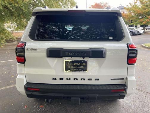 2025 Toyota 4Runner TRD Off Road