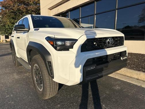2025 Toyota 4Runner TRD Off Road