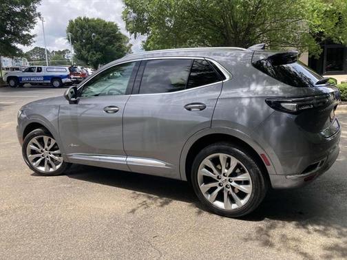 2022 Buick Envision FWD Avenir