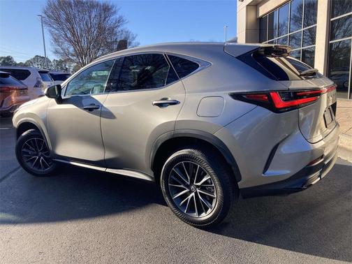 2025 Lexus NX 350h Premium