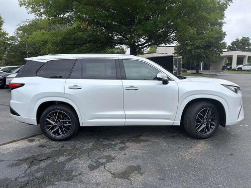 Wind Chill Pearl 2026 Lexus TX 350 Premium