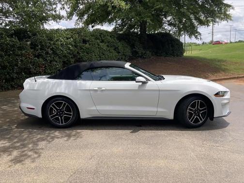 2020 Ford Mustang EcoBoost Premium