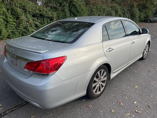 2011 Toyota Avalon Base