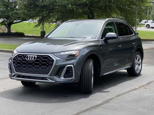 2024 Audi Q5 45 S line Premium Plus
