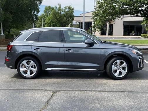 2024 Audi Q5 45 S line Premium Plus