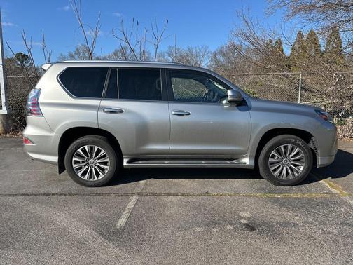 2023 Lexus GX 460 Luxury
