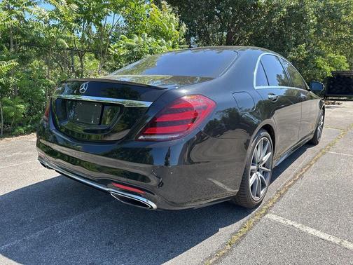 Black 2018 Mercedes-Benz S-Class S 450