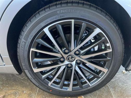 2025 Lexus ES 350 Base