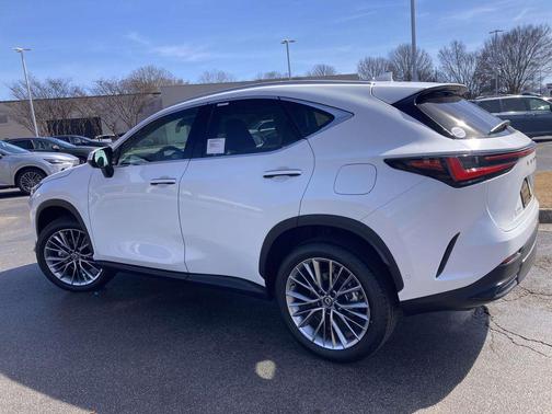 2026 Lexus NX 350h Luxury