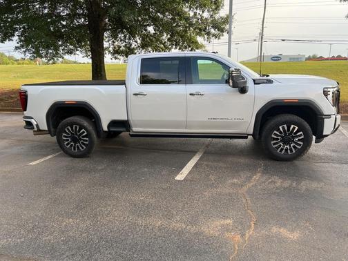 2024 GMC Sierra 2500 Denali Ultimate